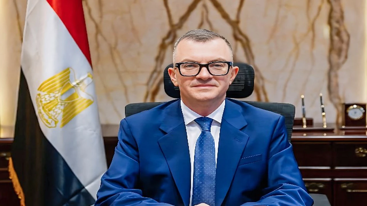 اختيار وزير التخطيط محافظاً لمصر في مجلس مجموعة البنك الإسلامي للتنمية